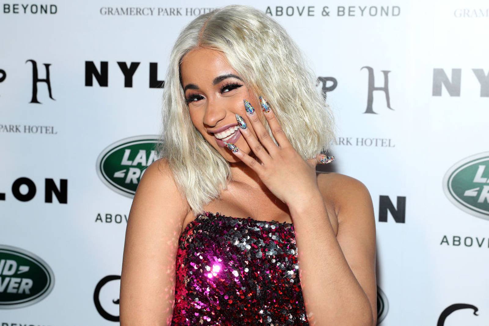 Cardi B Turns Twitter Backlash Over Wanting To Spend 88k On A Purse Into A Charity Drive Kiss 